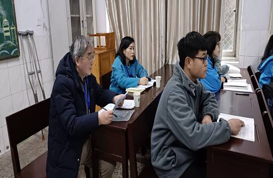 说明: C:\Users\Administrator\Desktop\曹兴副校长带队到伟德国际1946开展期初教学检查\IMG_5549.JPG